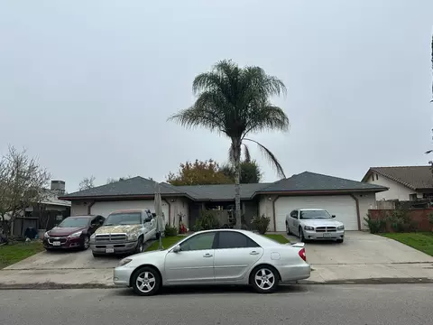 27428 Georgia Ave, Madera, CA 93637