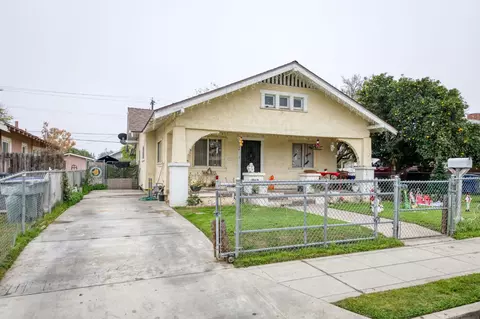 3348 E Mckenzie Ave, Fresno, CA 93702