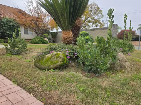 Exterior - 2645 Fowler Ave, Clovis, CA 93611 photo 2 of 3