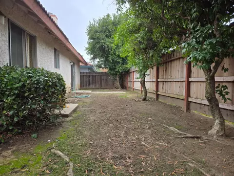 Exterior - 2645 Fowler Ave, Clovis, CA 93611 photo 3 of 3