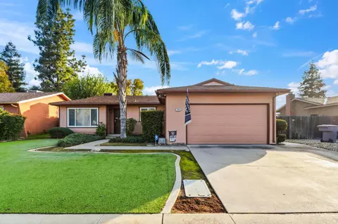1504 Scott Ave, Clovis, CA 93611 photo 1