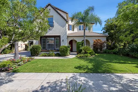 3133 Everglade Ave, Clovis, CA 93619