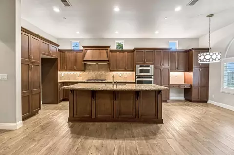 Kitchen - 4199 N Quail Xing, Clovis, CA 93619 photo 1 of 5