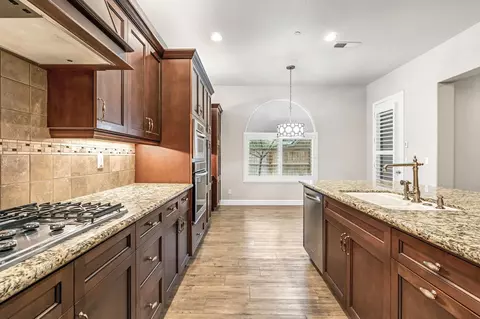 Kitchen - 4199 N Quail Xing, Clovis, CA 93619 photo 5 of 5