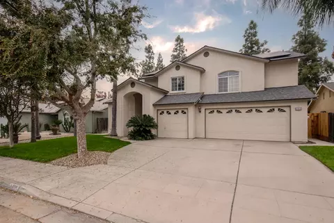 5314 W Ramona Ave, Fresno, CA 93722