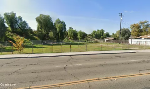2021 N Fresno St, Fresno, CA 93703