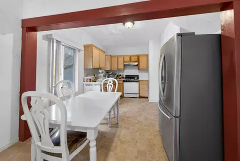 849 B, Fresno, CA 93706