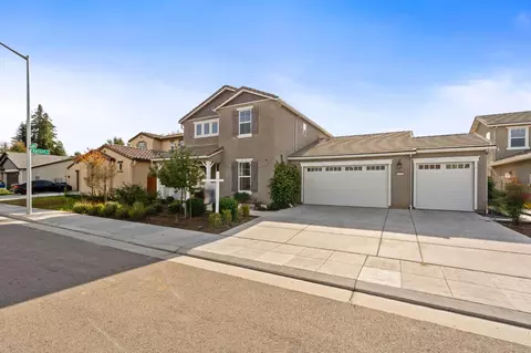 6701 E Providence Ave, Fresno, CA 93727