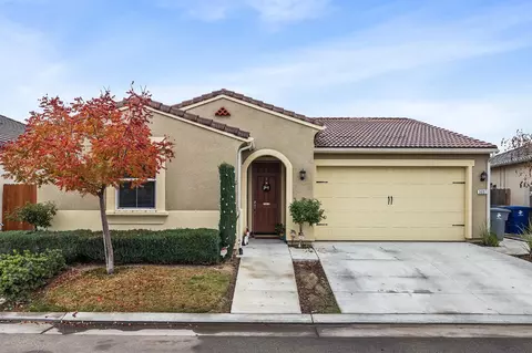 3037 Traverse Ln, Clovis, CA 93619