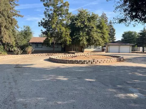 19342 E South Ave, Reedley, CA 93654