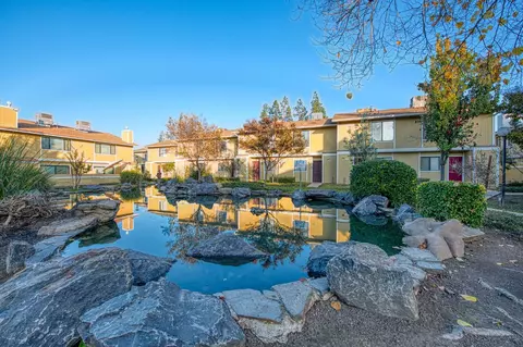 4885 N Backer Ave #154, Fresno, CA 93726