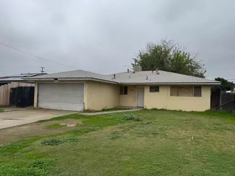 121 Maple St, Madera, CA 93637
