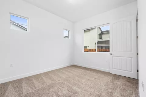 331 Peters Ln S, Madera, CA 93636 photo 6