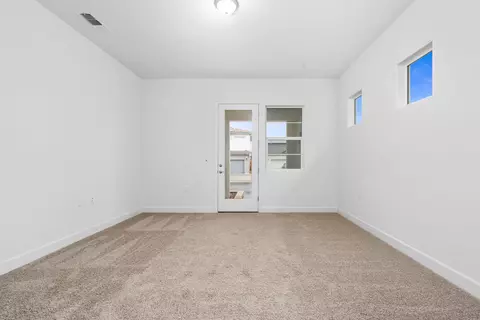 331 Peters Ln S, Madera, CA 93636 photo 8