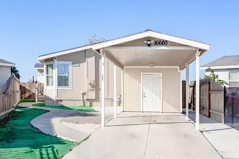 16660 Almond St, Huron, CA 93234