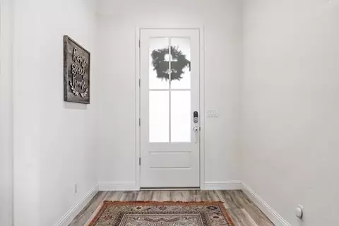 Entry Way - 1667 Las Rosas Ave, Clovis, CA 93619 photo 2 of 8