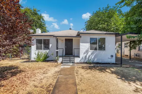 1528 W Cortland Ave, Fresno, CA 93705