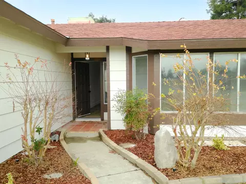3922 N Dante Ave, Fresno, CA 93722