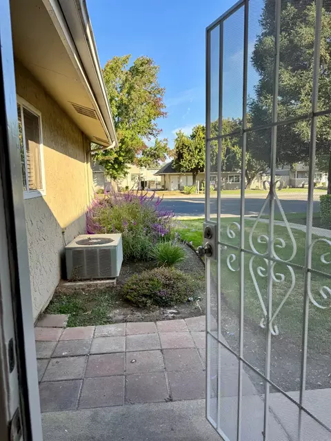 Other - 2236 Peach Ave #3, Clovis, CA 93612 photo 5 of 7