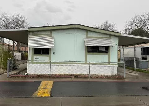 220 S Madera Ave #SPC 10, Kerman, CA 93630