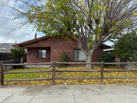 256 W Durian Ave, Coalinga, CA 93210