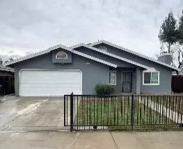 13415 S Vanderburgh St, Caruthers, CA 93609