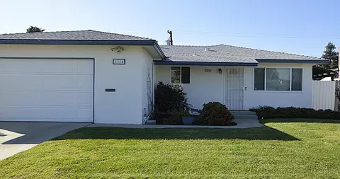 1314 Terry Ave, Clovis, CA 93612
