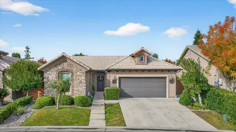 11371 N Via Ventana Way, Fresno, CA 93730