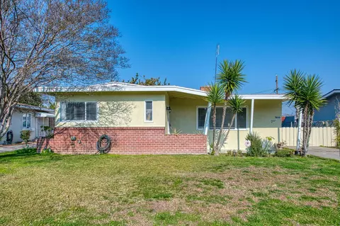 3233 E Dakota, Fresno, CA 93726