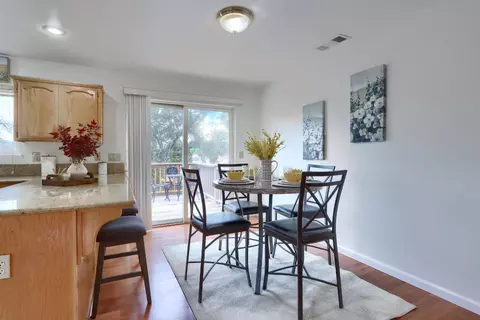 Dining - 5301 Farfalla Cir, Mariposa, CA 95338 photo 1 of 2