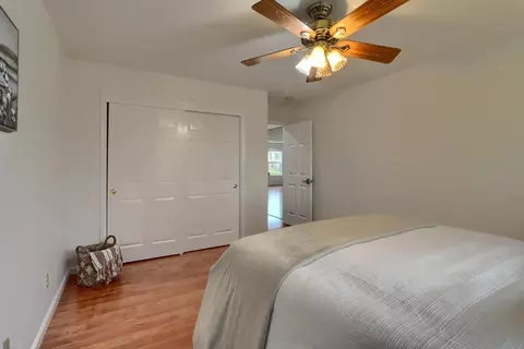 Bedroom - 5301 Farfalla Cir, Mariposa, CA 95338 photo 2 of 5