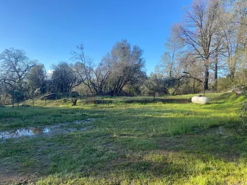 4297 Grist Rd, Mariposa, CA 95338