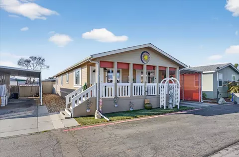 105 W Herndon Ave #3, Pinedale, CA 93650