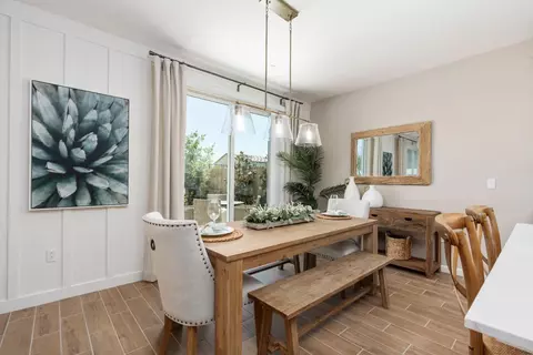 Dining - 6748 E Pine Ave, Fresno, CA 93727 photo 1 of 1