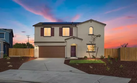 1482 W Clara Ave, Fowler, CA 93625