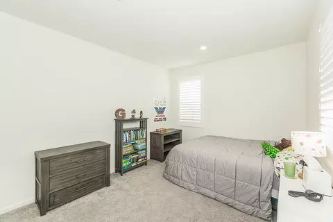 Bedroom - 644 Rock Crest Ave, Madera, CA 93636 photo 4 of 6