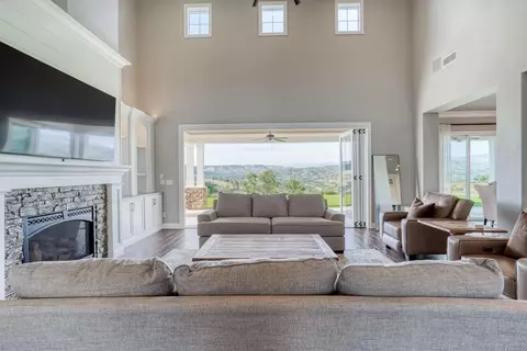 Living - 11660 Rusty Spur Ln, Clovis, CA 93619 photo 1 of 5