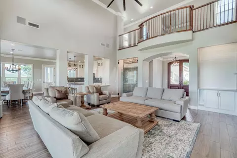Living - 11660 Rusty Spur Ln, Clovis, CA 93619 photo 5 of 5