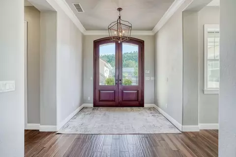 Entry Way - 11660 Rusty Spur Ln, Clovis, CA 93619 photo 1 of 3