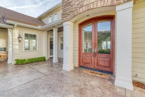 Entry Way - 11660 Rusty Spur Ln, Clovis, CA 93619 photo 3 of 3