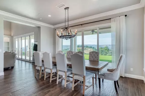 Dining - 11660 Rusty Spur Ln, Clovis, CA 93619 photo 2 of 2
