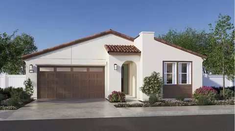 2492 N Harken Way, Clovis, CA 93619