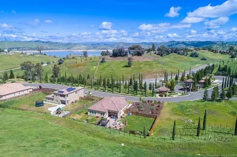 54 Via Bellagio, Friant, CA 93626