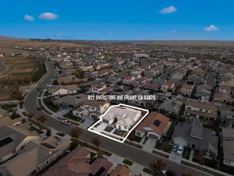 822 Overstone Ave, Madera, CA 93636