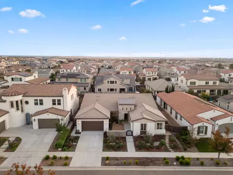 View/Area - 822 Overstone Ave, Madera, CA 93636 photo 9 of 9