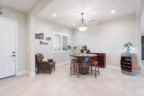 Entry Way - 822 Overstone Ave, Madera, CA 93636 photo 2 of 2