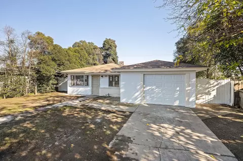 2695 S Tupman Ave, Fresno, CA 93706