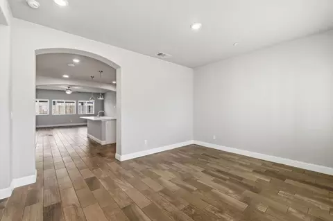 Living - 2715 Las Rosas Ave, Clovis, CA 93619 photo 1 of 7
