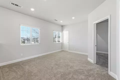 Bedroom - 2715 Las Rosas Ave, Clovis, CA 93619 photo 1 of 10