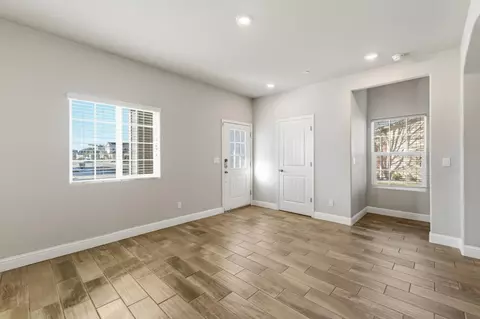 Other - 2715 Las Rosas Ave, Clovis, CA 93619 photo 2 of 10
